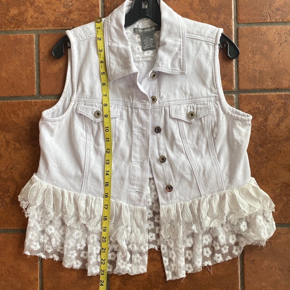 Kate and Mallory white Denim with lace vest size medium